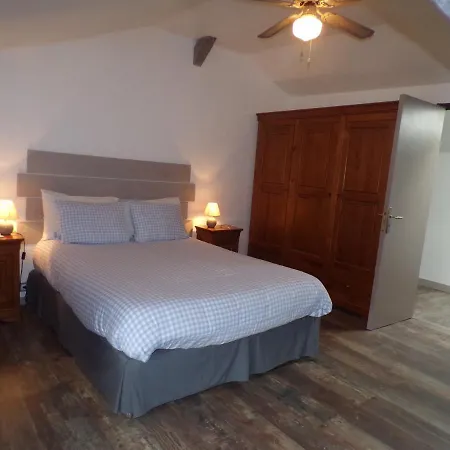 Casa de Férias Charentais, Le Coin Arbore *