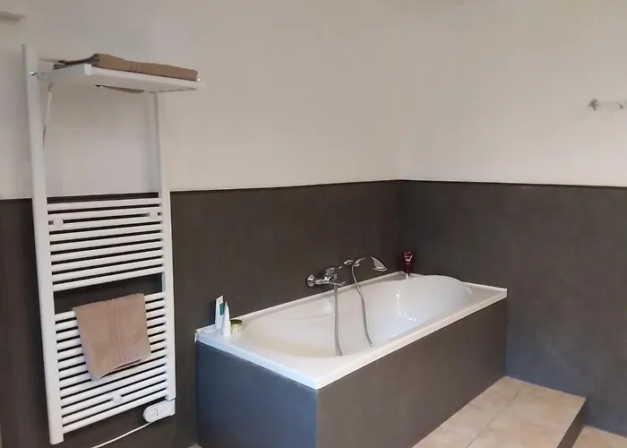 Semesterbostad Charentais, Le Coin Arbore Boresse-et-Martron